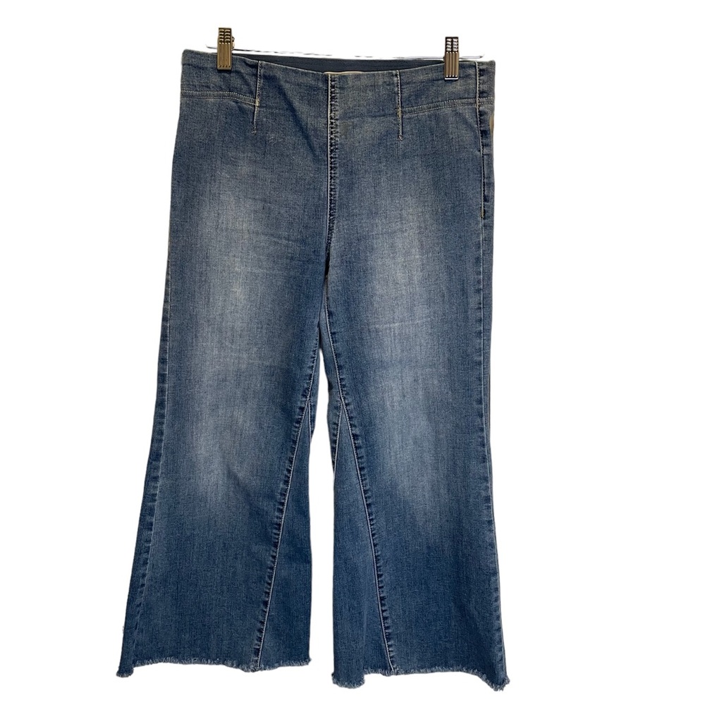 Free People Pull On Denim Flare Jeans - Picture 4 of 13